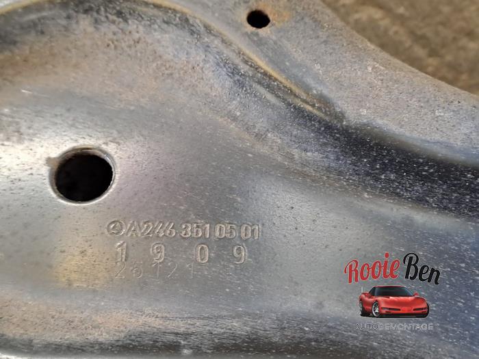 Gebruikte Subframe Mercedes B (W247) 2.0 B-200d Prijs € 350,00 Margeregeling aangeboden door Rooie Ben autodemontage