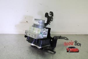 Gebruikte ABS Pomp Nissan Townstar 45 kWh Prijs € 300,00 Margeregeling aangeboden door Rooie Ben autodemontage