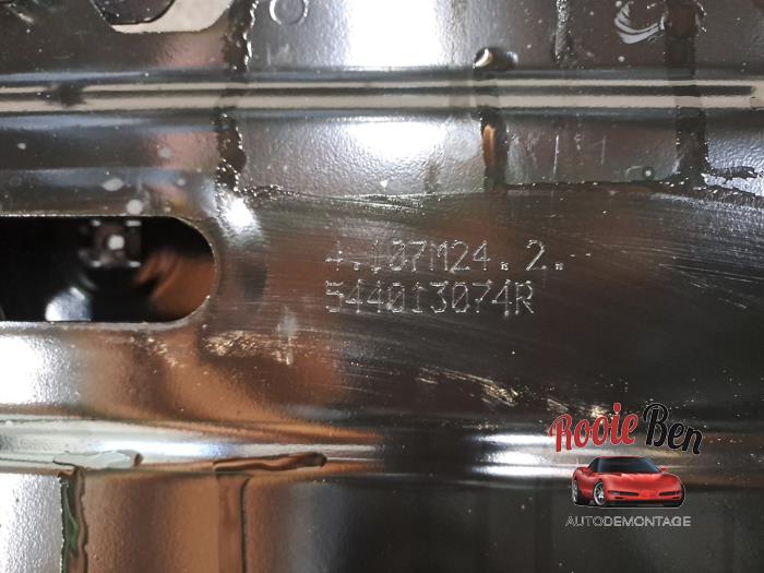 Gebruikte Subframe Nissan Townstar 44 kWh Prijs € 400,00 Margeregeling aangeboden door Rooie Ben autodemontage