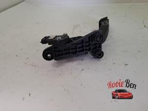 Gebruikte Gaspedaal Hyundai i20 1.2i 16V Prijs op aanvraag aangeboden door Rooie Ben autodemontage