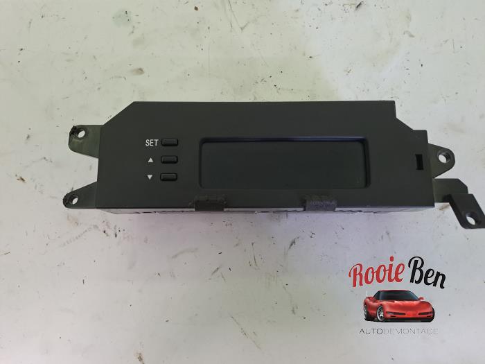 Gebruikte Display Interieur Hyundai i20 1.2i 16V Prijs € 20,00 Margeregeling aangeboden door Rooie Ben autodemontage