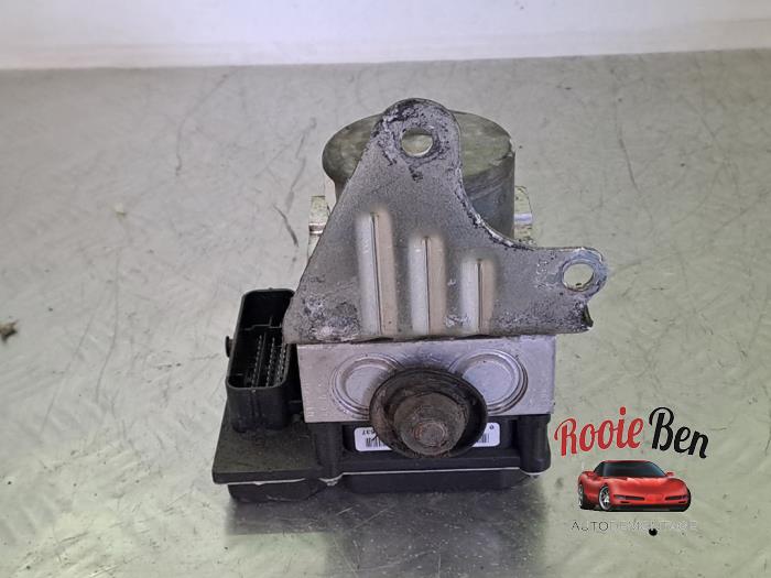 Gebruikte ABS Pomp Fiat 500 (312) 1.2 Prijs € 50,00 Margeregeling aangeboden door Rooie Ben autodemontage