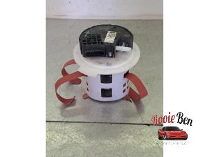 Gebruikte Pomp adblue Ford Transit Custom 2.0 TDCi 16V Eco Blue 170 Prijs op aanvraag aangeboden door Rooie Ben autodemontage