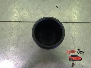 Gebruikte Bekerhouder Ford Transit Custom 2.0 TDCi 16V Eco Blue 170 Prijs op aanvraag aangeboden door Rooie Ben autodemontage