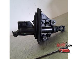 Gebruikte Koppeling Hulp Cilinder Nissan Townstar 1.3 TCE 130 16V Prijs op aanvraag aangeboden door Rooie Ben autodemontage