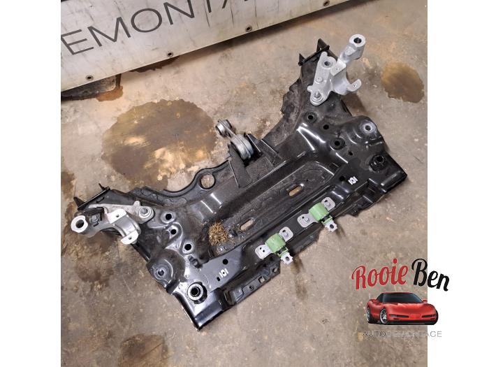 Gebruikte Subframe Nissan Townstar 1.3 TCE 130 16V Prijs € 400,00 Margeregeling aangeboden door Rooie Ben autodemontage
