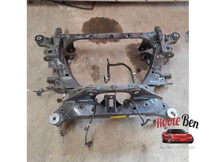Gebruikte Subframe Tesla Model 3 Standard RWD Plus Prijs € 350,00 Margeregeling aangeboden door Rooie Ben autodemontage