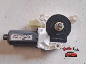 Gebruikte Motor electrisch raam Chrysler 200 2.4 16V Prijs op aanvraag aangeboden door Rooie Ben autodemontage