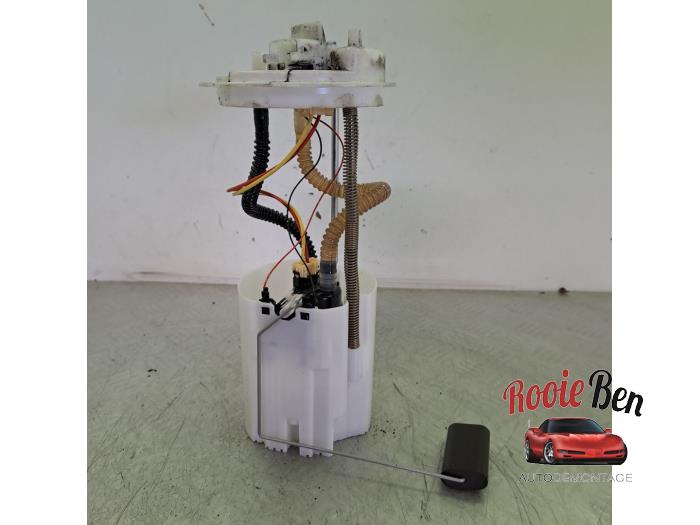 Gebruikte Tank element Pomp Opel Combo 1.6 CDTI 16V Prijs € 50,00 Margeregeling aangeboden door Rooie Ben autodemontage