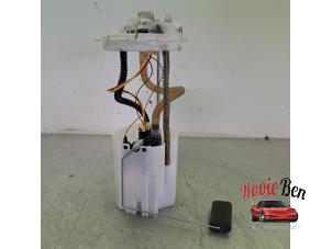 Gebruikte Tank element Pomp Opel Combo 1.6 CDTI 16V Prijs op aanvraag aangeboden door Rooie Ben autodemontage