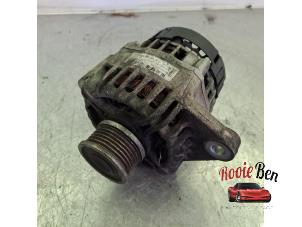 Gebruikte Dynamo Opel Combo 1.6 CDTI 16V Prijs op aanvraag aangeboden door Rooie Ben autodemontage