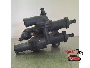 Gebruikte Thermostaathuis Chrysler 200 2.4 16V Prijs op aanvraag aangeboden door Rooie Ben autodemontage