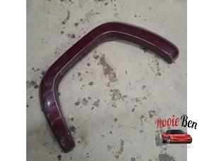 Gebruikte Spatbordverbreder Jeep Cherokee/Liberty (KJ) 3.7 V6 24V Prijs op aanvraag aangeboden door Rooie Ben autodemontage