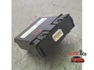 Gebruikte Computer Koeling Nissan Leaf (ZE1) e+ 59/62kWh Prijs op aanvraag aangeboden door Rooie Ben autodemontage