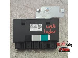 Gebruikte USB module Nissan Leaf (ZE1) e+ 59/62kWh Prijs op aanvraag aangeboden door Rooie Ben autodemontage