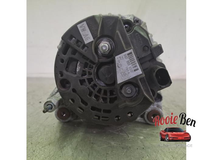 Dynamo van een Volkswagen Passat Variant (3C5) 2.0 FSI 16V 2006