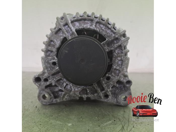 Dynamo van een Volkswagen Passat Variant (3C5) 2.0 FSI 16V 2006