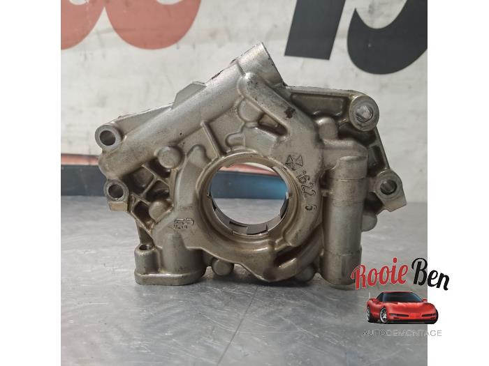 Gebruikte Oliepomp Dodge Ram 1500 (DR/DH/D1/DC/DM) 5.7 V8 Hemi 1500 4x4 Prijs € 50,00 Margeregeling aangeboden door Rooie Ben autodemontage
