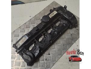 Gebruikte Kleppendeksel Mercedes B (W246) 2.2 B-220 CDI BlueEFFICIENCY,d 16V Prijs € 25,00 Margeregeling aangeboden door Rooie Ben autodemontage