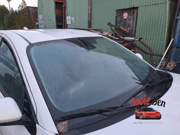 Voorruit van een Toyota Yaris IV (P21/PA1/PH1) 1.5 12V Hybrid 115 2021