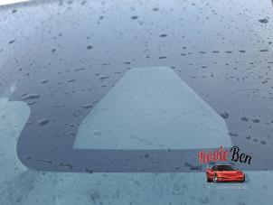 Gebruikte Voorruit Toyota Yaris IV (P21/PA1/PH1) 1.5 12V Hybrid 115 Prijs op aanvraag aangeboden door Rooie Ben autodemontage