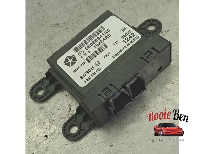 Gebruikte Parkeerhulp computer Dodge 1500 Crew Cab (DS) 5.7 Hemi V8 Prijs op aanvraag aangeboden door Rooie Ben autodemontage