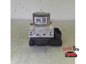 Gebruikte ABS Pomp Hyundai i10 1.0 12V Prijs € 150,00 Margeregeling aangeboden door Rooie Ben autodemontage