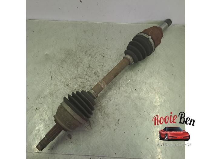 Gebruikte Steekas links-voor Alfa Romeo MiTo (955) 1.4 Turbo Multi Air 16V Prijs € 30,00 Margeregeling aangeboden door Rooie Ben autodemontage