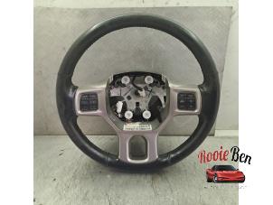 Gebruikte Stuurwiel Dodge 1500 Crew Cab (DS) 5.7 Hemi V8 4x4 Prijs op aanvraag aangeboden door Rooie Ben autodemontage