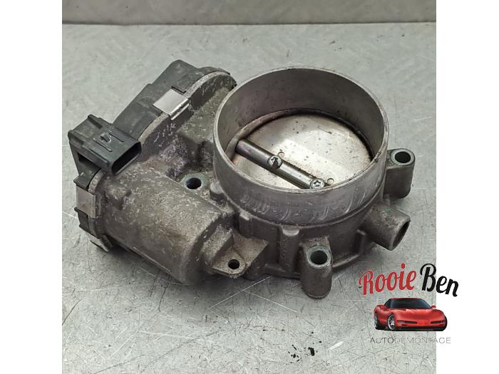 Gebruikte Gasklephuis Dodge 1500 Crew Cab (DS) 5.7 Hemi V8 4x4 Prijs € 100,00 Margeregeling aangeboden door Rooie Ben autodemontage