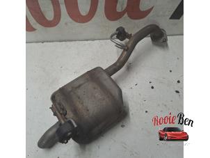 Gebruikte Uitlaat Einddemper Toyota Yaris IV (P21/PA1/PH1) 1.5 12V Hybrid 115 Prijs € 100,00 Margeregeling aangeboden door Rooie Ben autodemontage