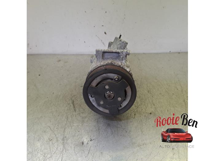 Gebruikte Aircopomp Audi Q3 (8UB/8UG) 2.0 TDI 16V 140 Prijs € 75,00 Margeregeling aangeboden door Rooie Ben autodemontage