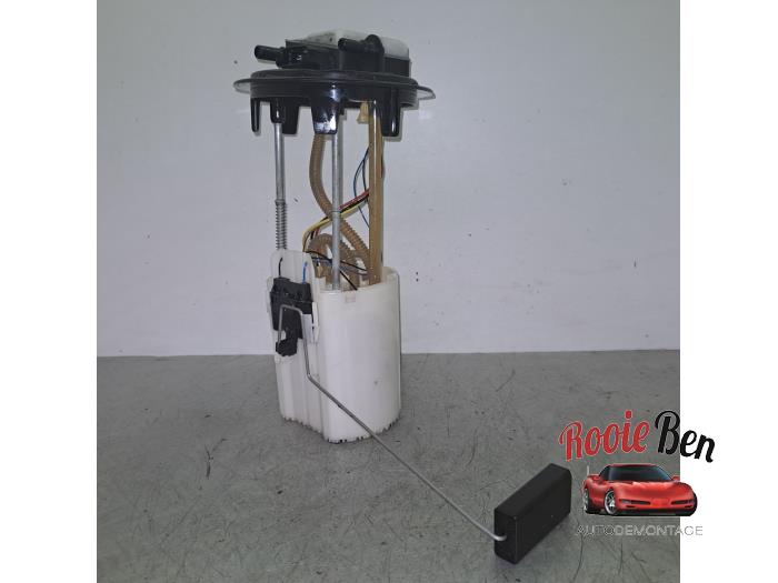 Gebruikte Tank element Pomp Peugeot Partner (GC/GF/GG/GJ/GK) 1.6 BlueHDI 75 Prijs € 50,00 Margeregeling aangeboden door Rooie Ben autodemontage