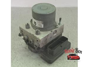 Gebruikte ABS Pomp Peugeot Partner (GC/GF/GG/GJ/GK) 1.6 BlueHDI 75 Prijs € 175,00 Margeregeling aangeboden door Rooie Ben autodemontage