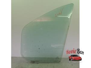 Gebruikte Deurruit 4Deurs links-voor Ford Transit Custom 2.0 TDCi 16V Eco Blue 170 Prijs € 50,00 Margeregeling aangeboden door Rooie Ben autodemontage