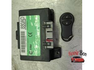 Gebruikte Deur module Chrysler PT Cruiser 2.4 16V GT Turbo Prijs € 50,00 Margeregeling aangeboden door Rooie Ben autodemontage