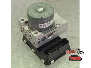 Gebruikte ABS Pomp Dodge 1500 Crew Cab (DS) 5.7 Hemi V8 4x4 Prijs € 750,00 Margeregeling aangeboden door Rooie Ben autodemontage