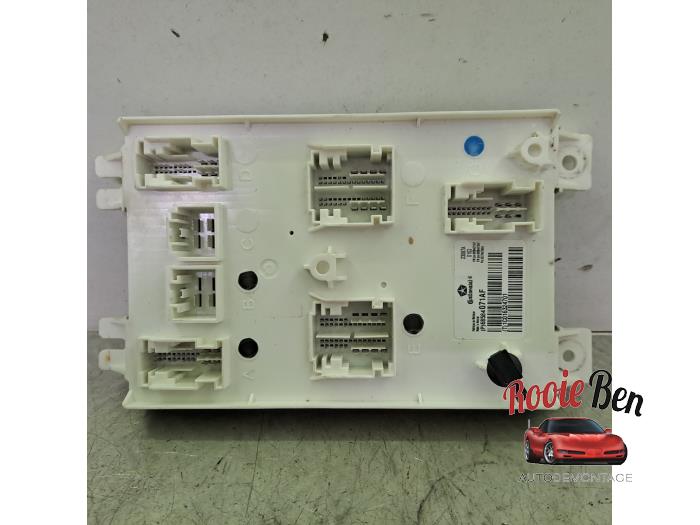 Gebruikte BCM Dodge 1500 Crew Cab (DS) 5.7 Hemi V8 4x4 Prijs op aanvraag aangeboden door Rooie Ben autodemontage