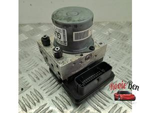 Gebruikte ABS Pomp Hyundai i20 (GBB) 1.0 T-GDI 100 12V Prijs € 150,00 Margeregeling aangeboden door Rooie Ben autodemontage