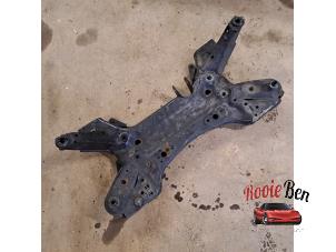 Gebruikte Subframe Renault Master III (MA/MB/MC/MD/MH/MF/MG/MH) 2.3 dCi 16V Prijs € 50,00 Margeregeling aangeboden door Rooie Ben autodemontage