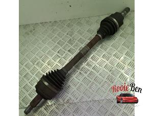 Gebruikte Homokineetas links-voor Renault Master III (MA/MB/MC/MD/MH/MF/MG/MH) 2.3 dCi 16V Prijs € 150,00 Margeregeling aangeboden door Rooie Ben autodemontage