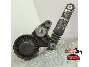 Gebruikte Spanrol Multiriem Volkswagen Touareg (7PA/PH) 3.0 TDI V6 24V Prijs € 15,00 Margeregeling aangeboden door Rooie Ben autodemontage