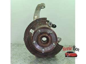 Gebruikte Fusee links-voor Dodge 1500 Crew Cab (DS) 5.7 Hemi V8 4x4 Prijs op aanvraag aangeboden door Rooie Ben autodemontage