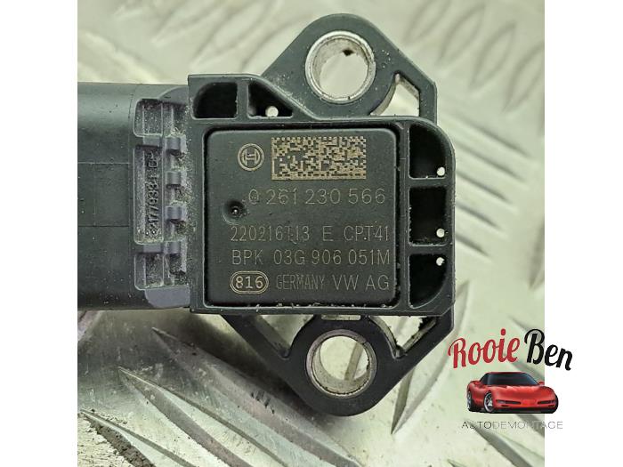 Brandstofdruk sensor van een Volkswagen Golf VIII (CD1) 1.4 eHybrid 16V 2022