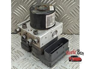 Gebruikte ABS Pomp Peugeot 207 SW (WE/WU) 1.4 16V Vti Prijs € 50,00 Margeregeling aangeboden door Rooie Ben autodemontage