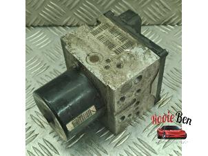 Gebruikte ABS Pomp Ford Usa Mustang V 4.6 GT V8 24V Prijs € 250,00 Margeregeling aangeboden door Rooie Ben autodemontage