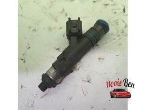Gebruikte Injector (benzine injectie) Dodge Nitro 3.7 STX V6 4x4 Autom. Prijs € 25,00 Margeregeling aangeboden door Rooie Ben autodemontage