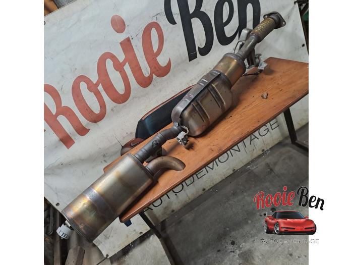 Katalysator van een Mercedes-Benz CLA Shooting Brake (118.6) 1.3 CLA-250 e Turbo 16V 2021