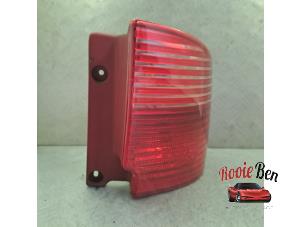 Gebruikte Achterlicht rechts Saab 9-5 Estate (YS3E) 1.9 TiD 16V Prijs € 75,00 Margeregeling aangeboden door Rooie Ben autodemontage
