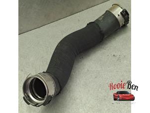 Gebruikte Turboslang Mercedes CLA Shooting Brake (118.6) 1.3 CLA-250 e Turbo 16V Prijs € 45,00 Margeregeling aangeboden door Rooie Ben autodemontage